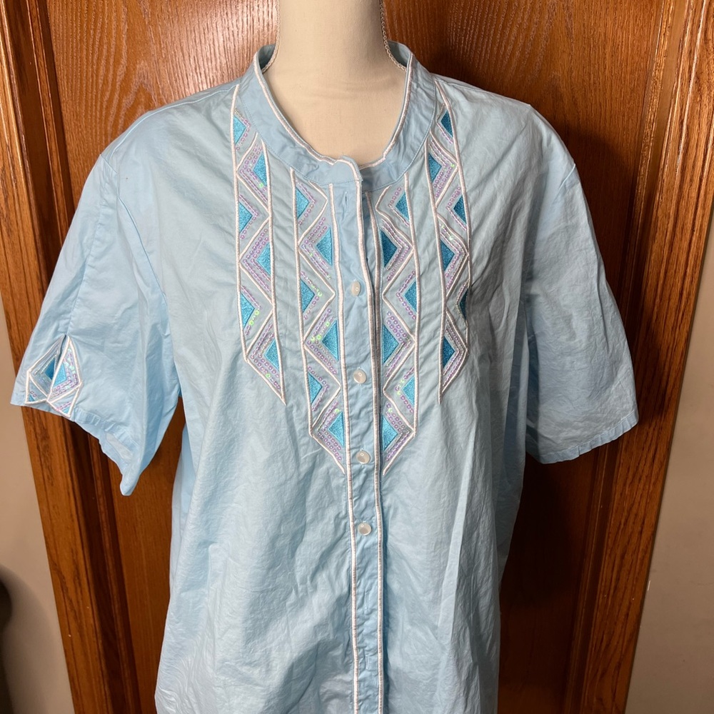 Bob mackie wearable art Light Blue Embroidered Short Sleeve Shirt size 3x